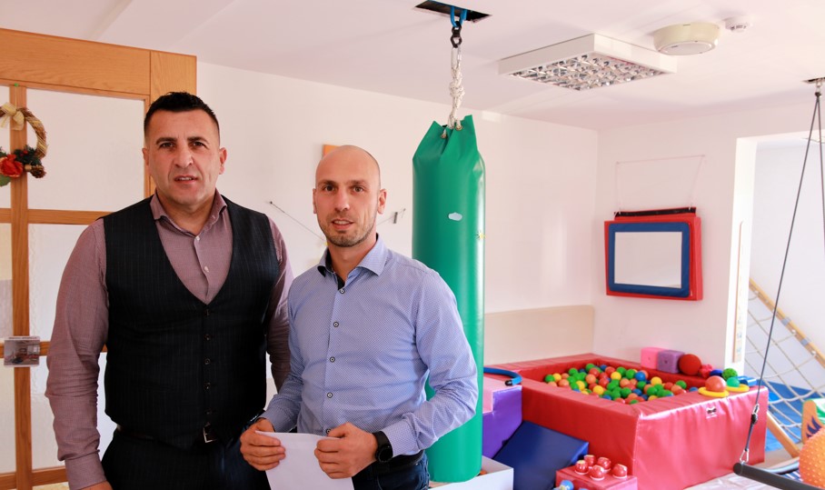 Komunalno uručilo donaciju Dnevnom centru Cetinja