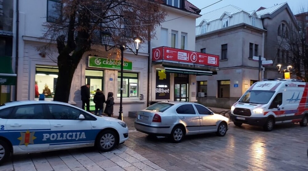 Uhapšen pljačkaš CKB filijale na Cetinju, prilikom hapšenja napao policajca