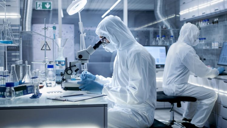 Studija: Muškarci bi mogli da šire kovid lakše nego žene