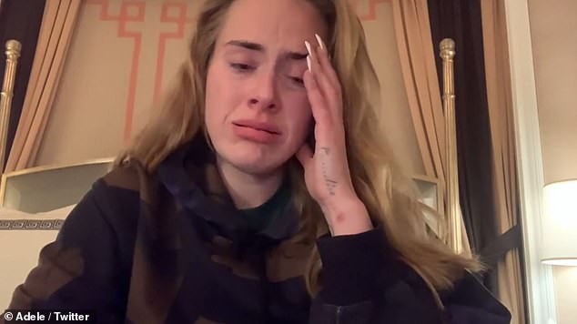 Uplakana Adel otkazala sve koncerte
