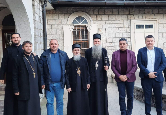 Delegacija Rudnika uglja na sastanku s mitropolitom pa u obilazak Amfilohijeve grobnice