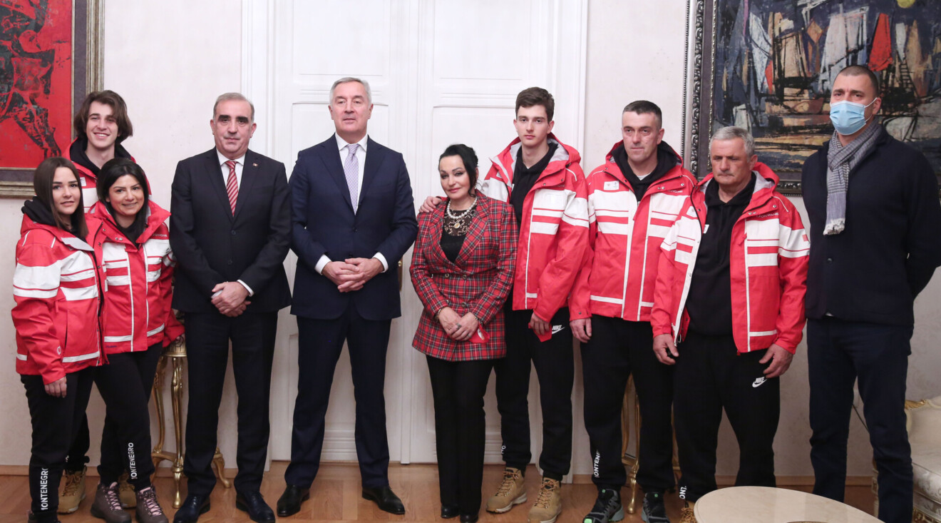 Đukanović ispratio olimpijce: Glavni pokretač za uspjeh je ljubav prema domovini
