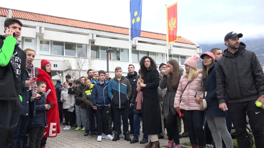 VIDEO: Đokoviću uručuju priznanje zaslužnog građanina Budve