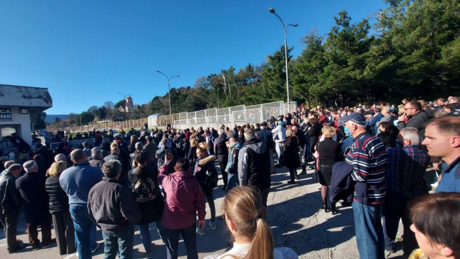 Održan protest: Spasiti Bolnicu Meljine
