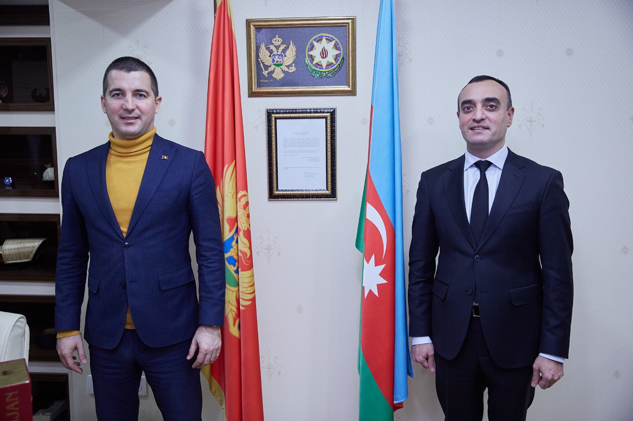 Bečić posjetio počasni konzulat Crne Gore u Azerbejdžanu i NVO Internacionalni centar „Nizami Ganjavi“
