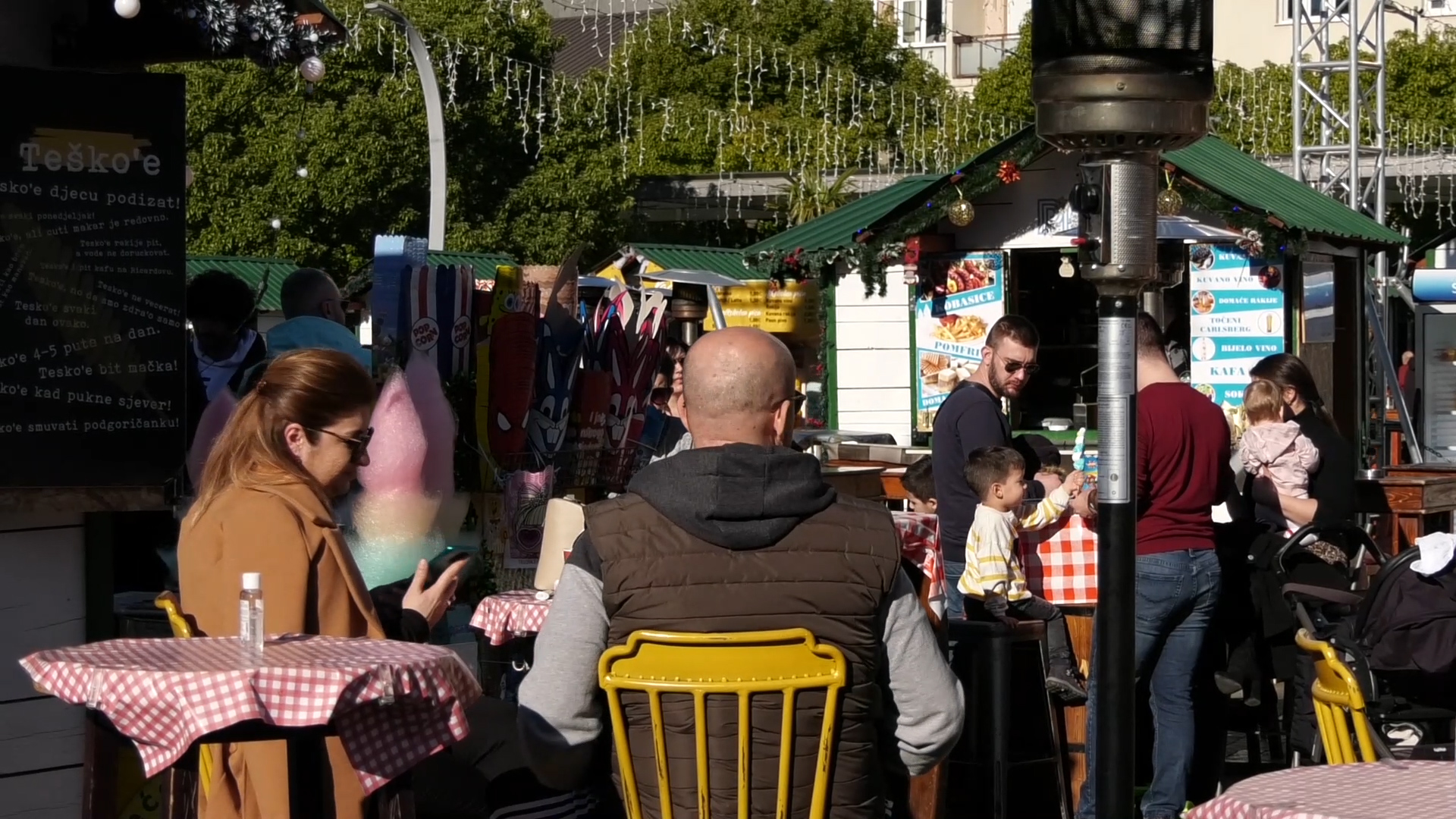 (VIDEO) Podgoričani uživali tokom prazničnih dana