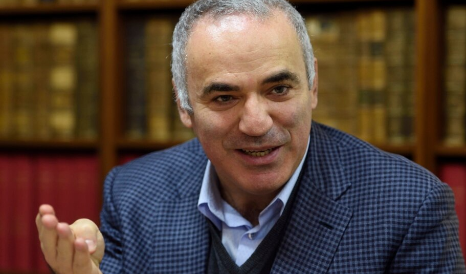 Kasparov: Dovedite do bankrota Putinovu ratnu mašinu