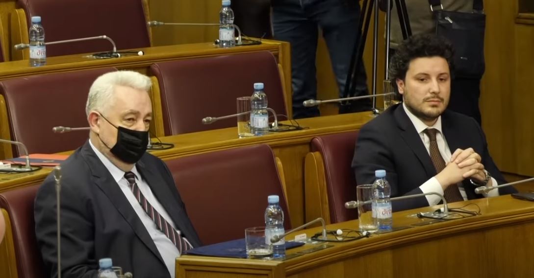 Evropski mediji o padu Krivokapićeve Vlade: Krah prosrpske vladajuće koalicije u Crnoj Gori