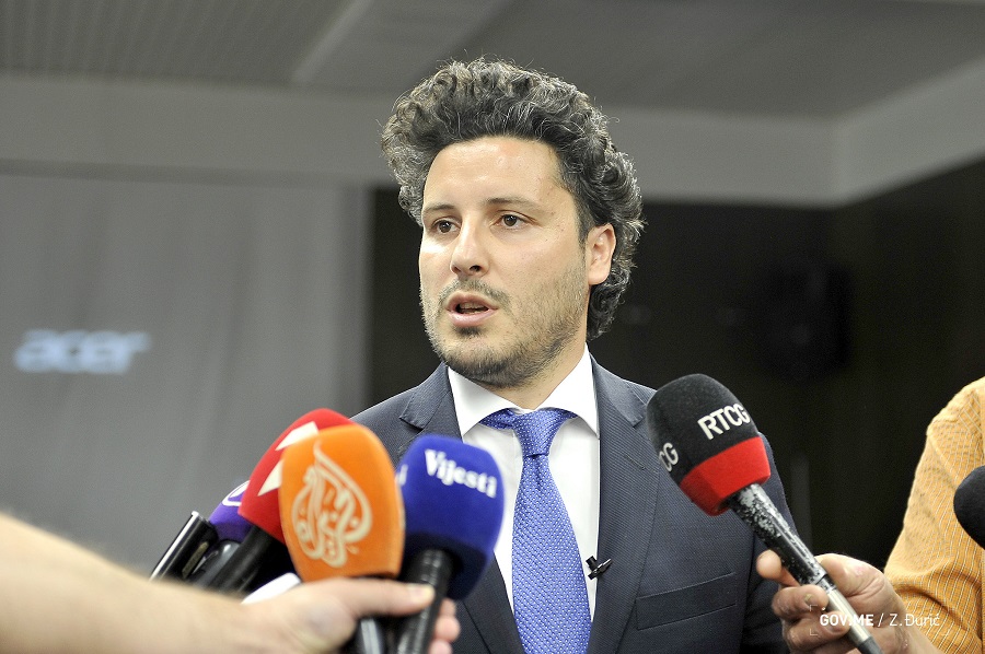 Abazović: Volio bih da DF podrži novu vladu