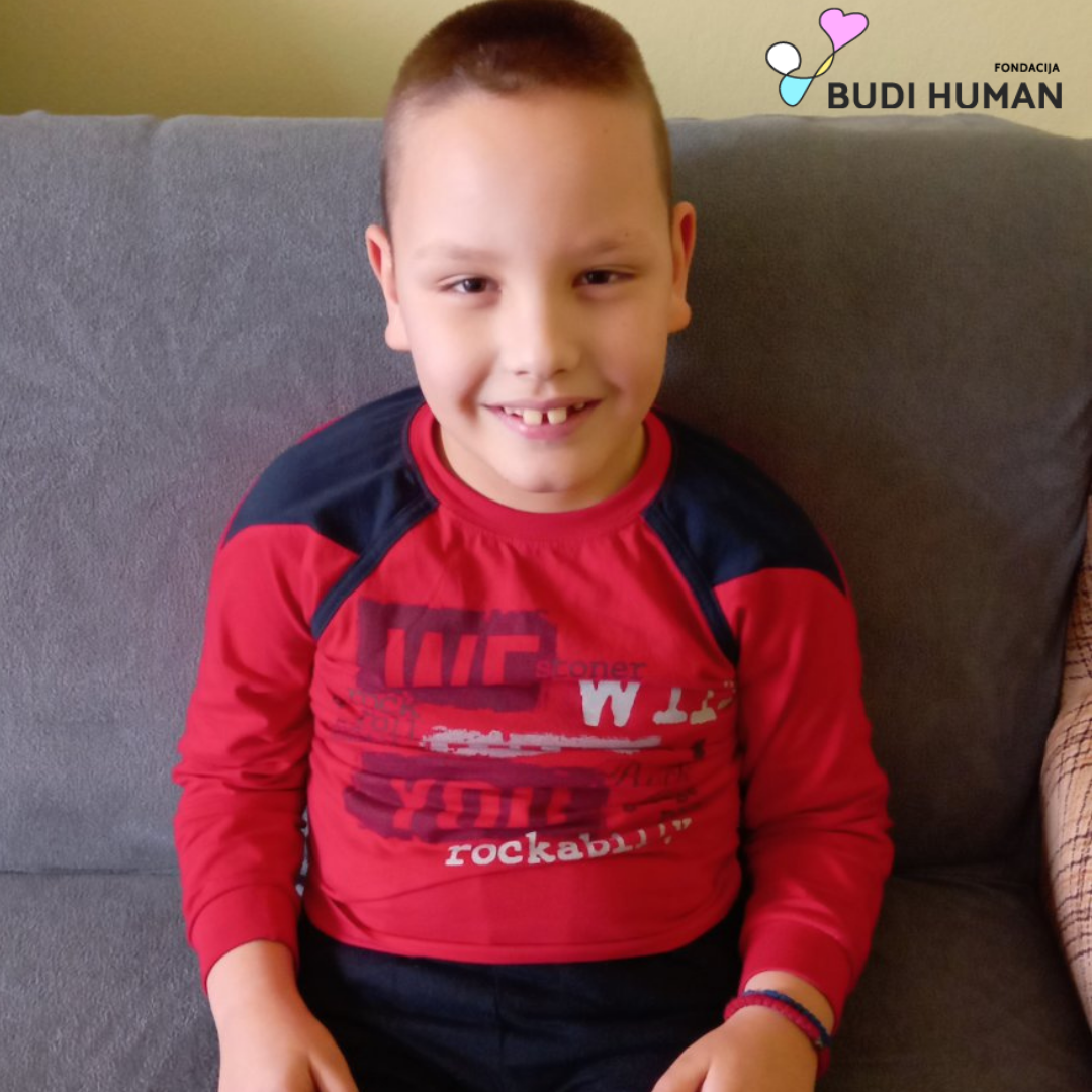 Fondacija „Budi human“: Osmogodišnjem Borisu potrebna pomoć kako bi napravio prve korake