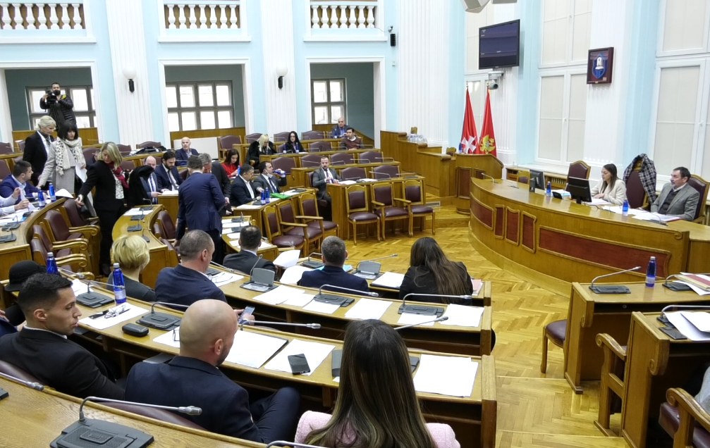 Konstatovan prestanak mandata Kašćelanu, Đurašković kandidat za gradonačelnika Cetinja