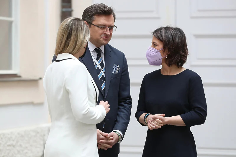 Kuleba: Rusiju treba odmah zaustaviti, vrijeme je za sankcije