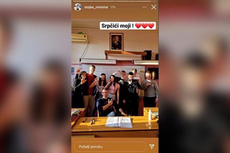 Nastavnik prebrojava krvna zrnca đaka i slika se sa “srpčadima”