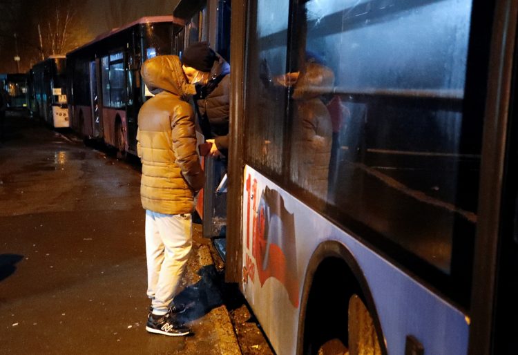 Ljudi evakuisani sa istoka Ukrajine stigli u Rusiju