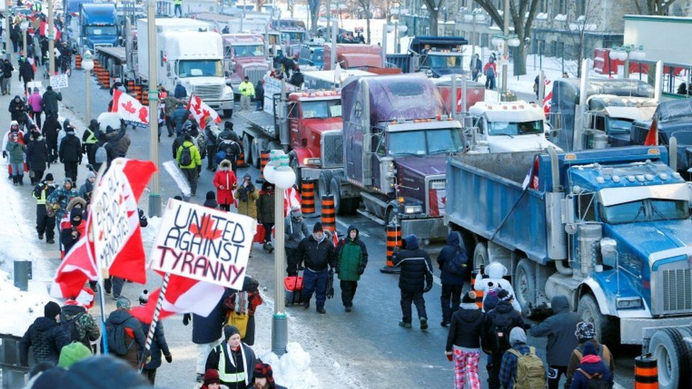 Demonstranti u Otavi ne odustaju od blokiranja grada, prijeti im tužba od 10 miliona