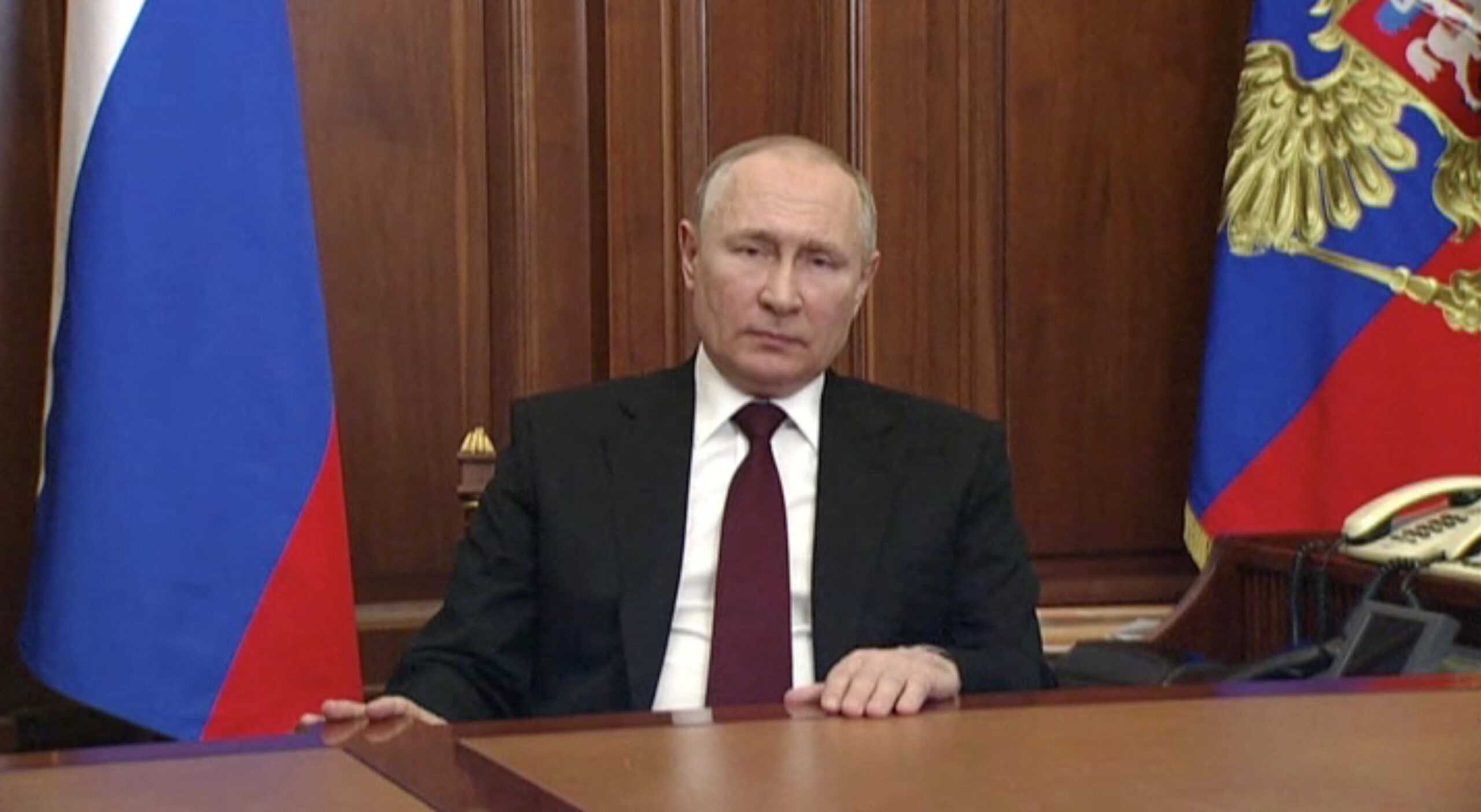Putin poziva ukrajinske vojnike da se okrenu protiv svoje vlade