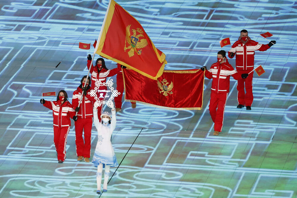 Jelena i Eldar nosili crnogorsku zastavu u Pekingu (VIDEO)
