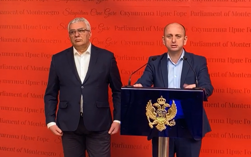 Mandić i Knežević: Novović da procesuira Katnića, Čađenovića i Pažina zbog montiranja državnog udara