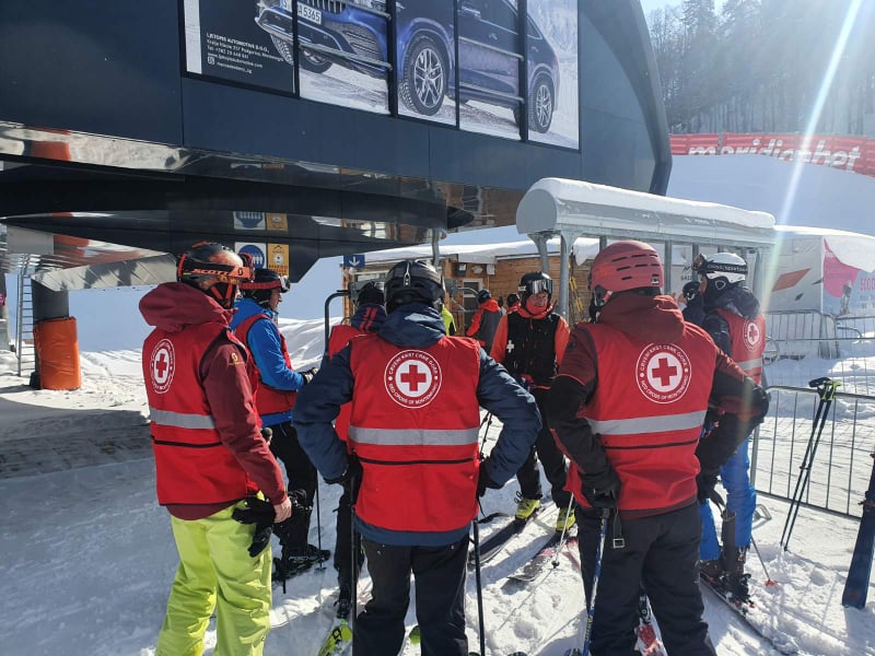 Crveni krst: Obučili 13 spasilaca za skijališta i 14 osoba za upravljanje motornim sankama