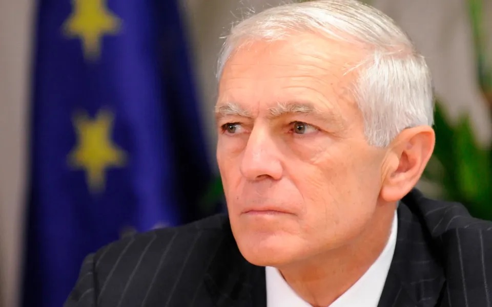 Klark: Nema paralela između NATO intervencije u SRJ i ruske invazije u Ukrajini