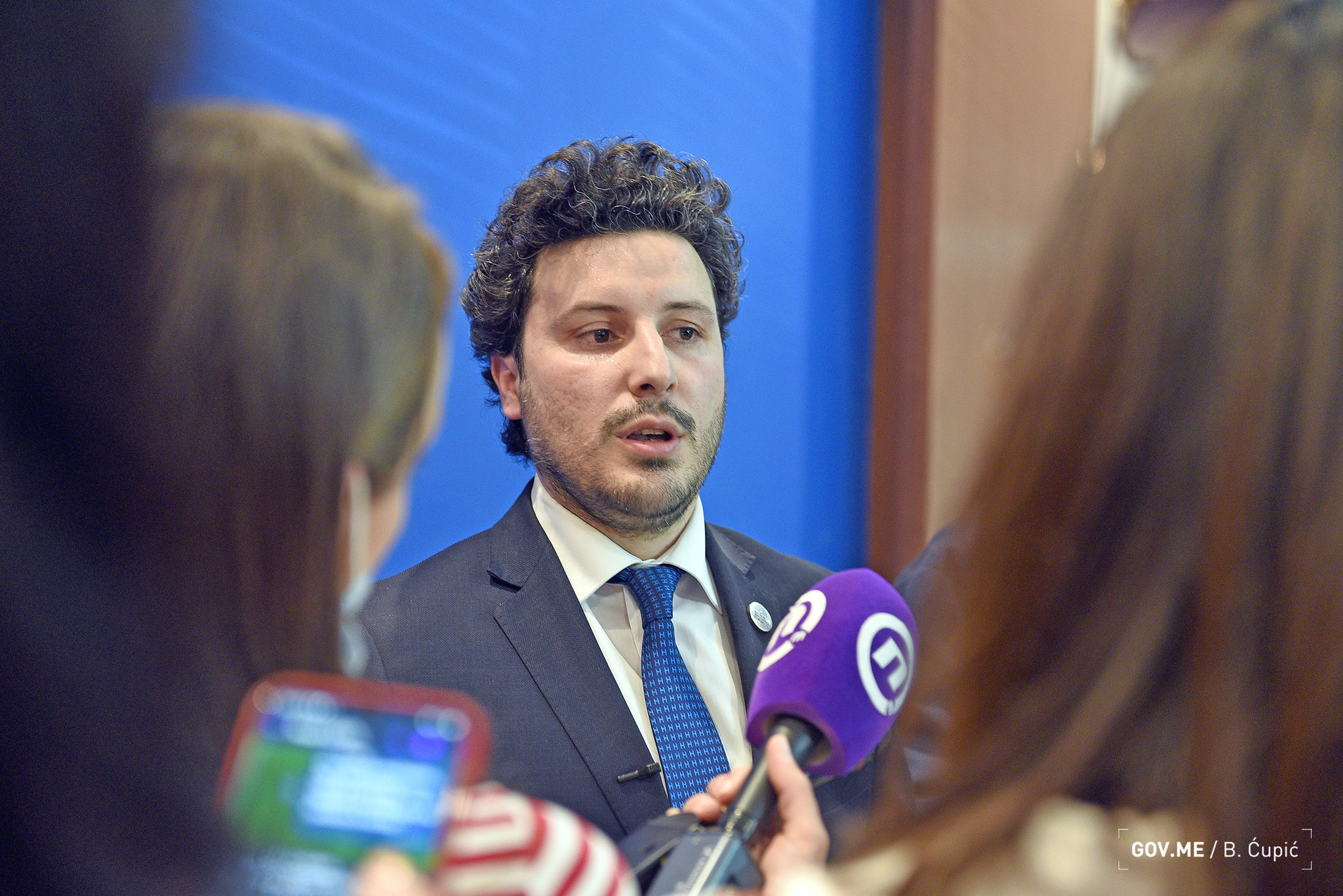 Abazović predsjedava sjednicom Vlade sjutra, Krivokapić neće doći
