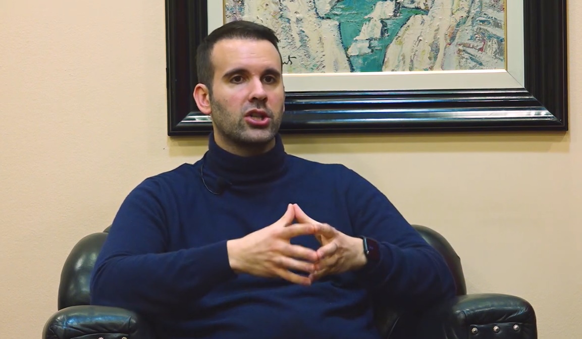 Spajić: Prinuđeni smo da se bavimo politikom