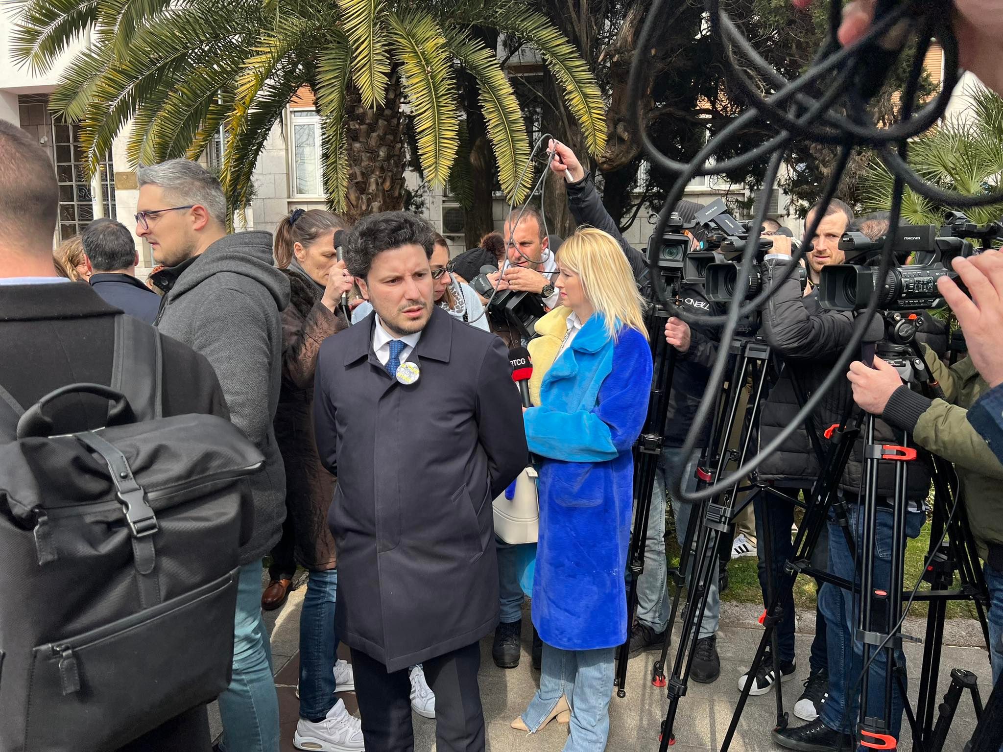 Abazović: Istorijska odluka SNP-a, Temeljni ugovor treba da bude potpisan, popis treba da se odradi