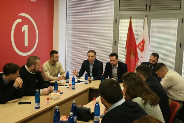 Omladina SD-a: Ne dozvoliti da se formira još jedna anticrnogorska Vlada