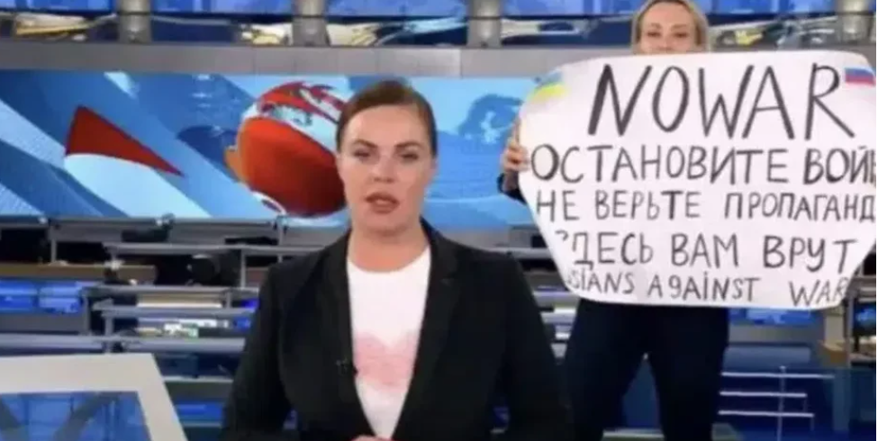 Voditeljka emisije Vremja na ruskoj televiziji ima crnogorsko državljanstvo