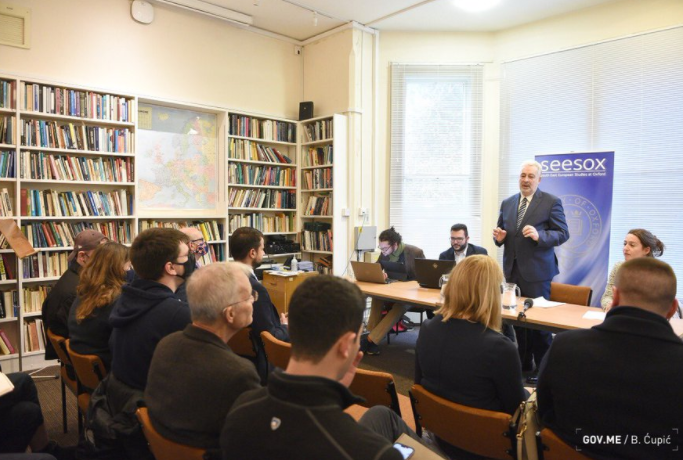 Krivokapić na Oksfordu: Profesorski poziv sam uvijek osjećao kao svetu dužnost
