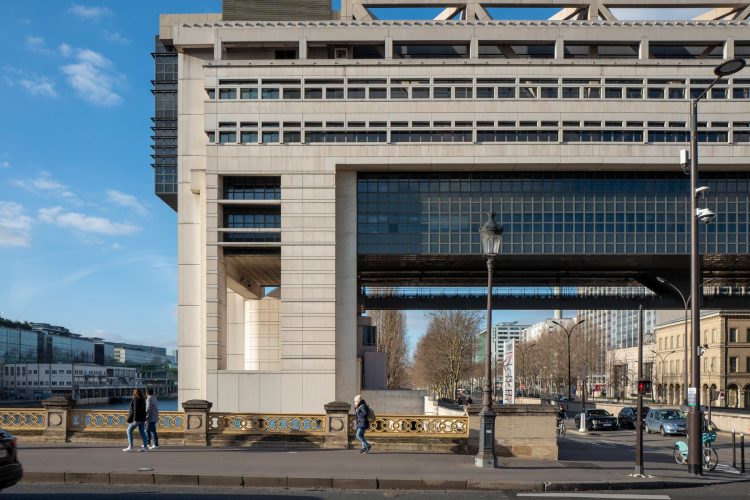 Francusko ministarstvo finansija u Parizu evakuisano zbog terorističke prijetnje
