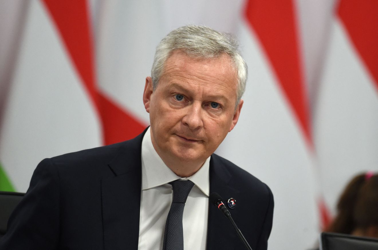 Francuska blokirala 850 miliona eura imovine ruskih oligarha