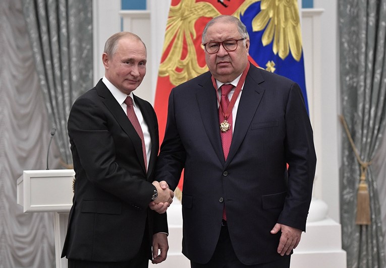 Nove oštre sankcije: SAD potpuno blokira finansije osam najbogatijih Putinovih oligarha