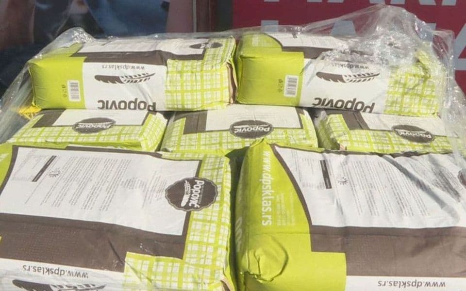 Zbog neracionalne potražnje: U Voli marketima limitirana kupovina brašna i ulja