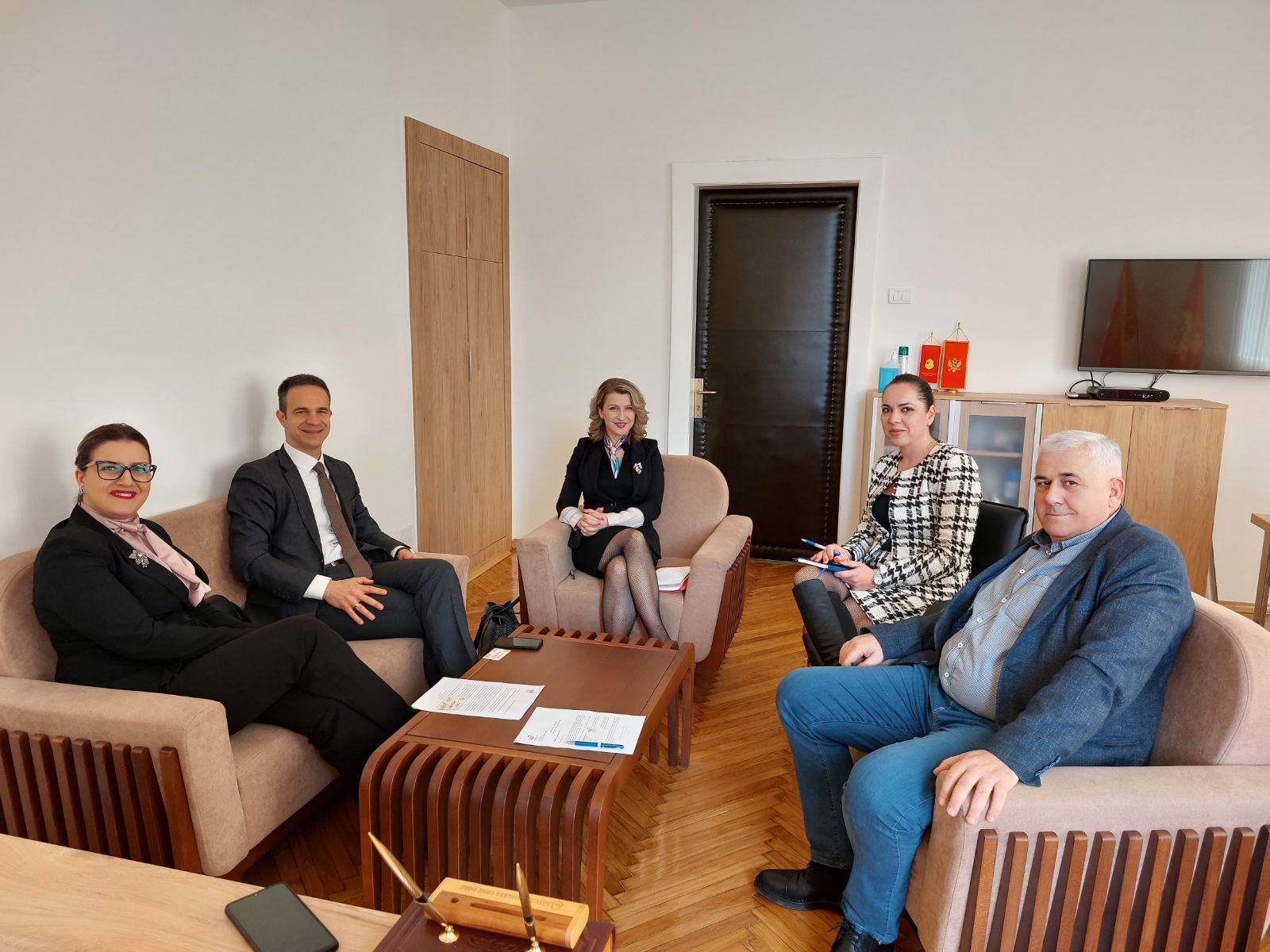 SD: Uvesti fleksibilno radno vrijeme za roditelje djece do tri godine