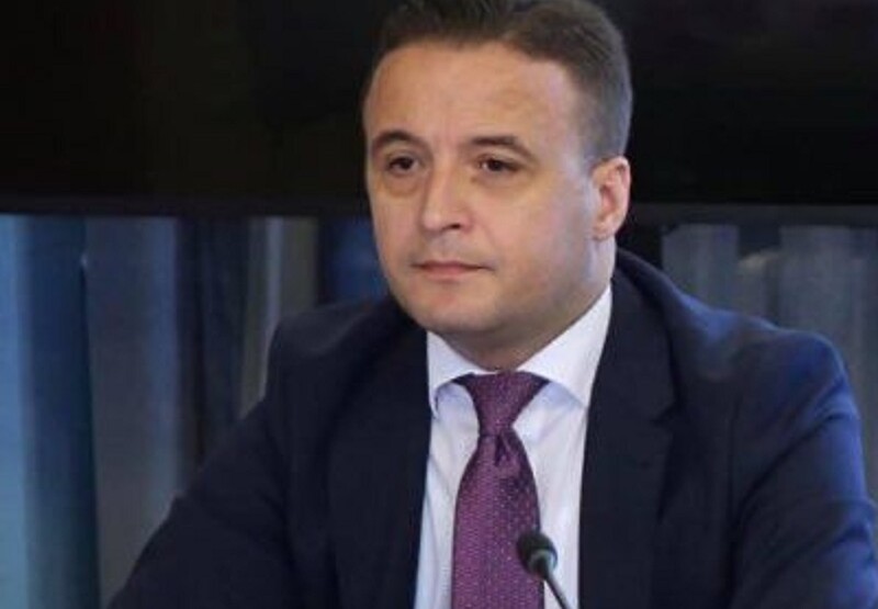 Đokaj: Demokrate koriste državne resurse i položaje u partijske svrhe