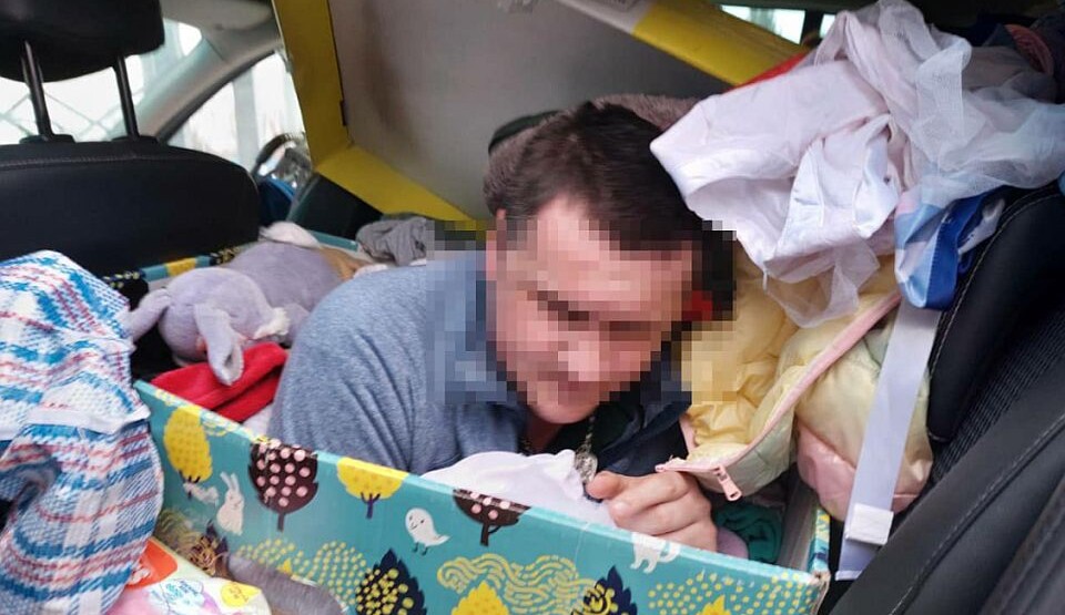 Ukrajinka pokušala da prošvercuje muža iz zemlje u kutiji za igračke