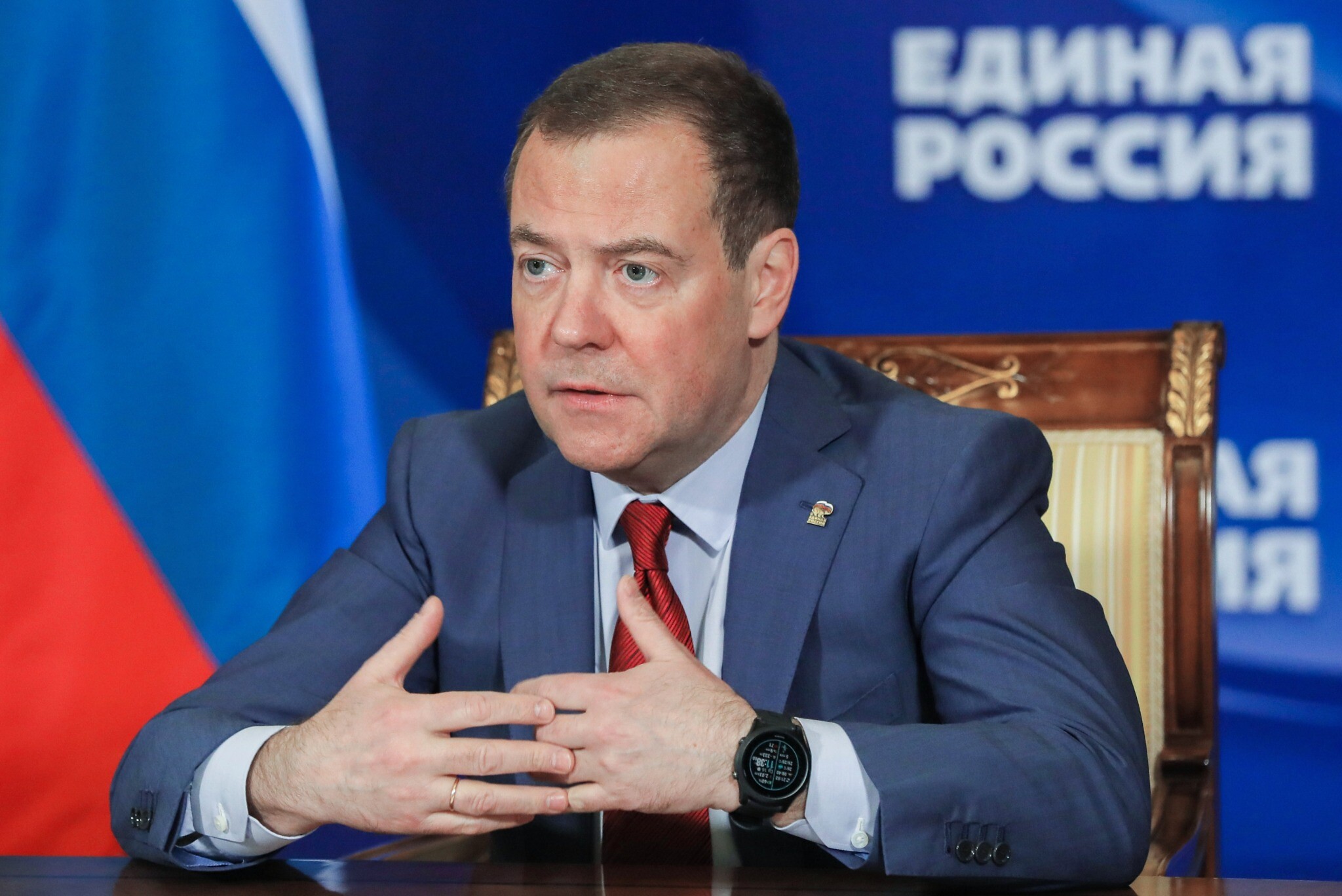 Medvedev: U nekoliko slučajeva Rusija ima pravo upotrijebiti nuklearno oružje