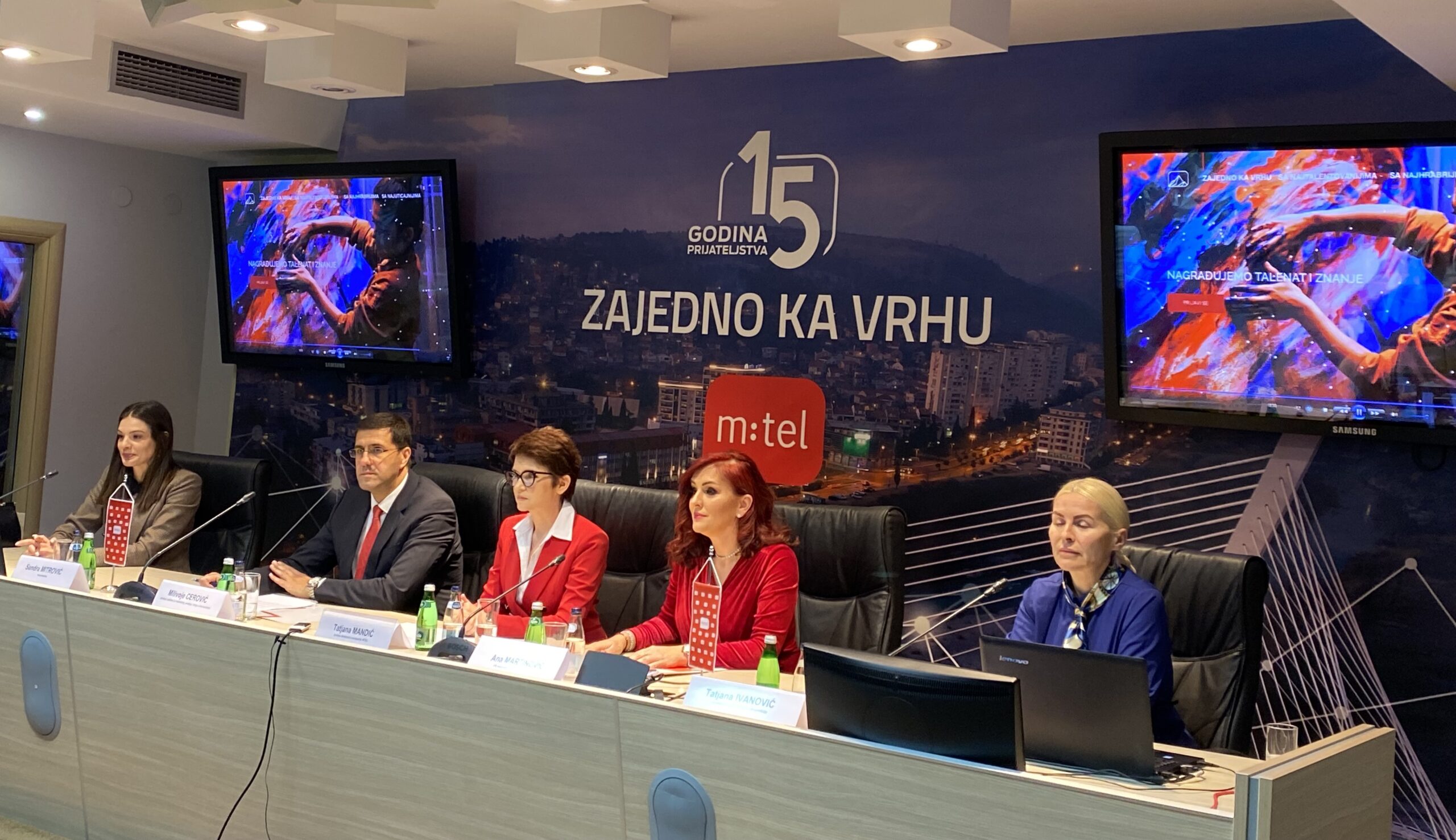 Kompanija MTEL obilježava 15 godina uspješnog poslovanja: Predstavljen projekat ”Zajedno ka vrhu”