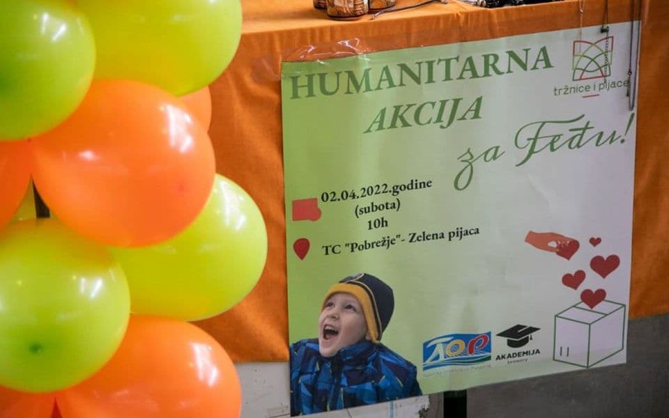 Na humanitarnom bazaru prikupljeno 2.807 eura za Feđu