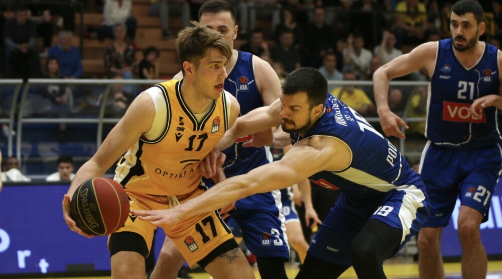 Budućnost slavila u Splitu