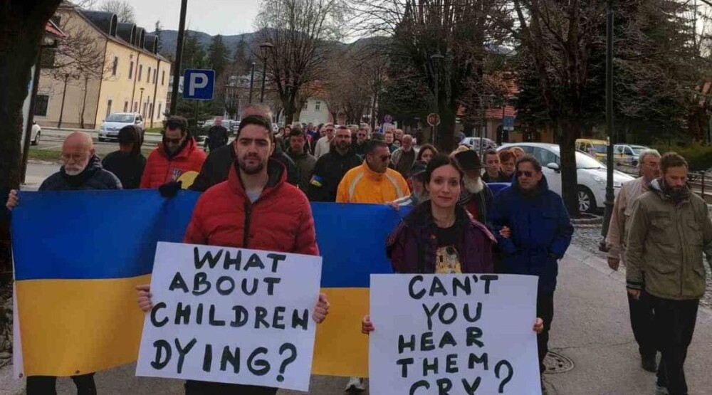 Cetinje danas s porukama: Što je s djecom koja umiru i zar ne čujete njihov plač