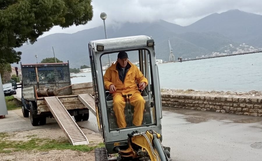 Herceg Novi: Gradske službe i preduzeća otklanjanju posljedica nevremena