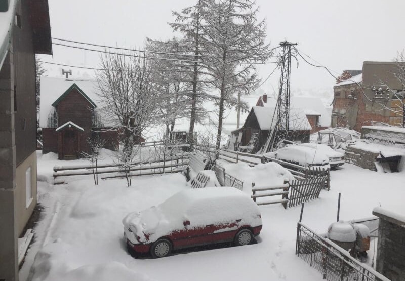FOTO: Na sjeveru pada snijeg