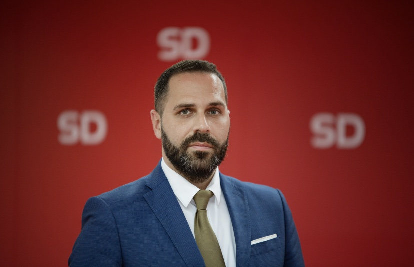 Čelanović: “Tadićev čovjek” osmislio Milojkov “Evropa sad”, da bi Crnu Goru doveo u rizik od bankrota
