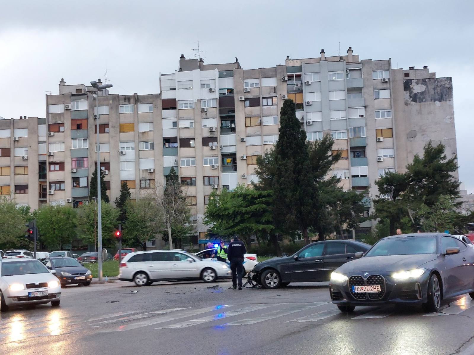 FOTO: Udes na Tuškom putu, jedna osoba povrijeđena