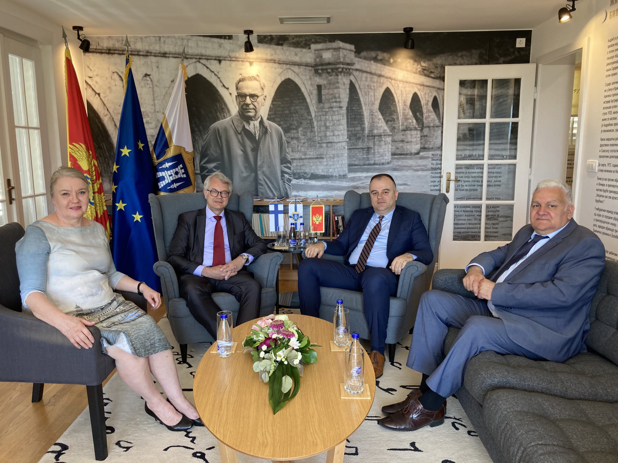 Ambasador Finske u posjeti Herceg Novom: Avio linija Helsinki-Tivat doprinijeće povećanju broja finskih turista