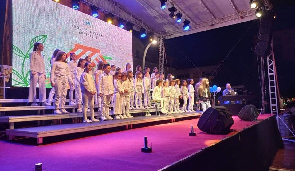 Vuković na otvaranja Podgoričkog proljećnog pazara: Mjesto dobrog druženja i energije