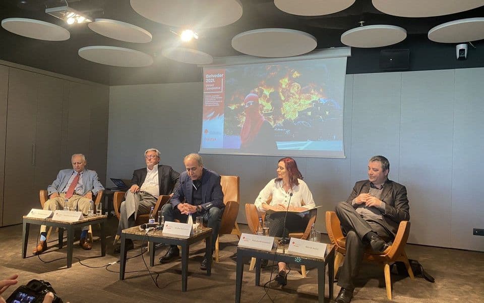 Krsmanović: Nova većina da izvrši pritisak na institucije kako bi se istina o Belvederu izvela na čistac