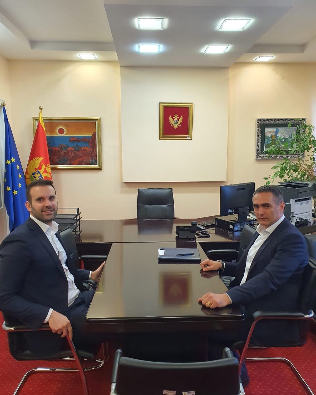 Spajić predao dužnost Damjanoviću i poželio mu uspjeh na novoj dužnosti